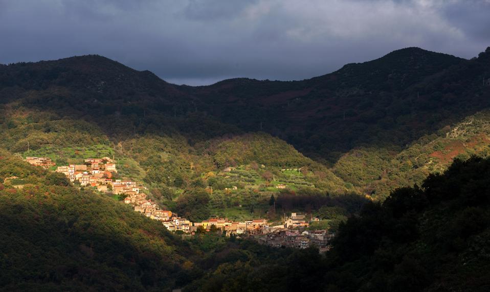 Countryside near Santa Domenica Vittoria village. Nebrodi Park. Sicily. Italy. Europe