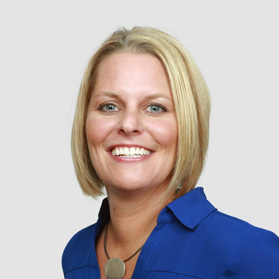 Andrea Headshot 2023