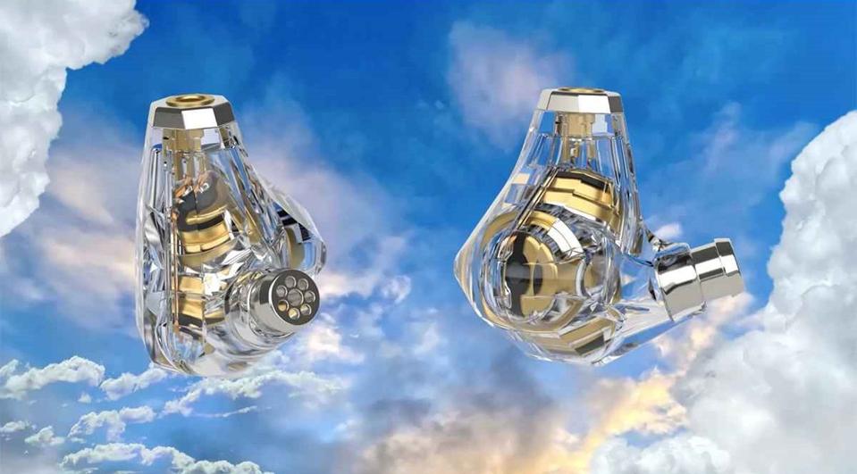 Fogata Audio TRIFECTA con nubes