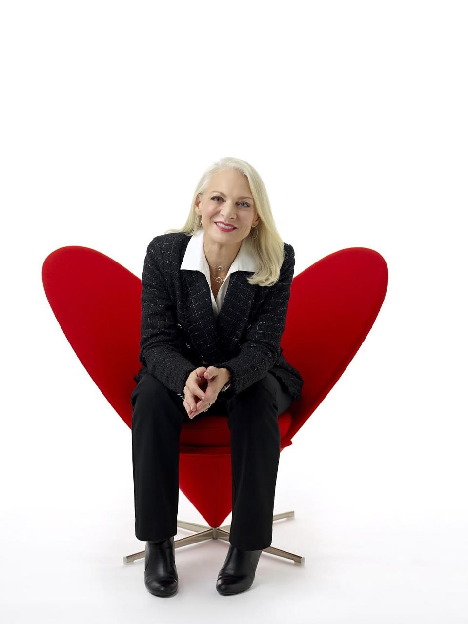 Sharon Price John, presidenta y directora ejecutiva de Build-A-Bear Workshop