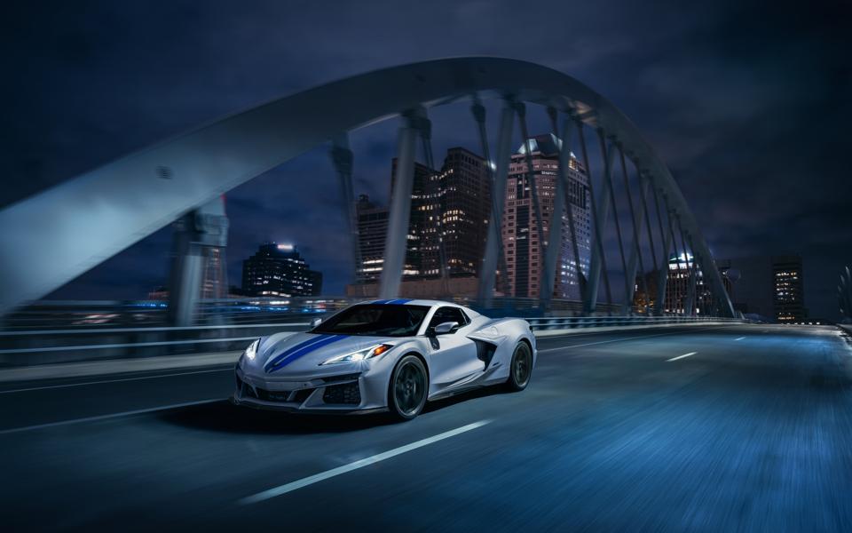 2024 Chevrolet Corvette E-Ray