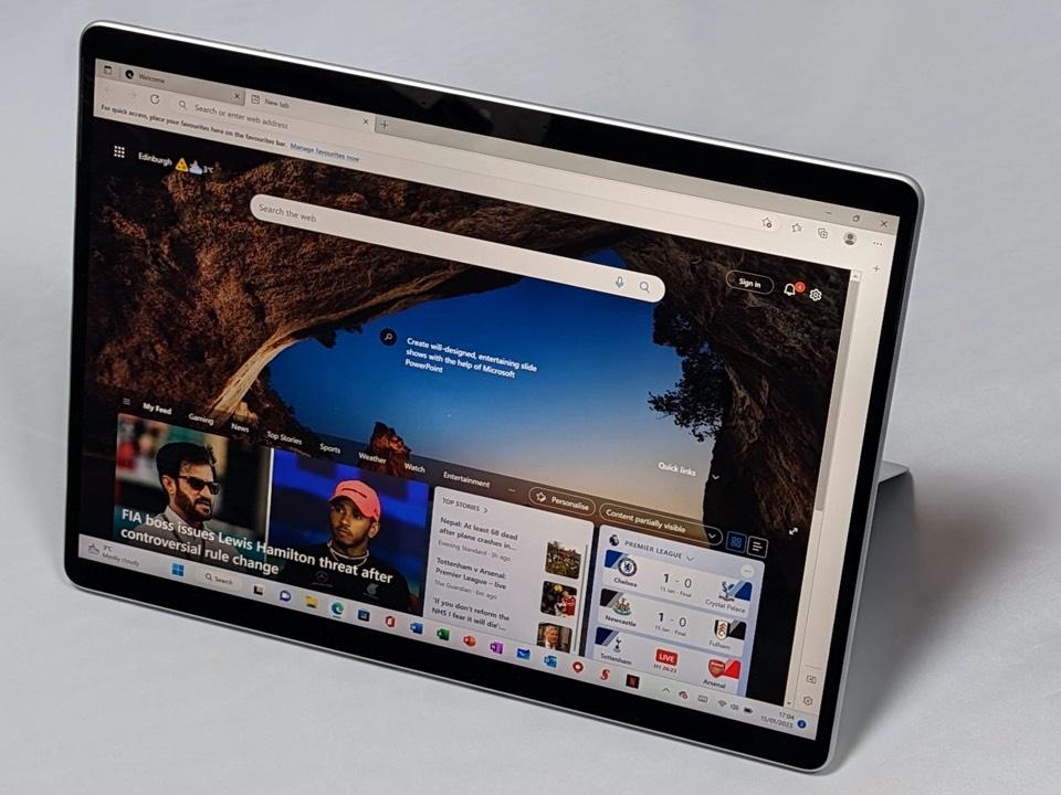 Microsoft Surface Pro 9