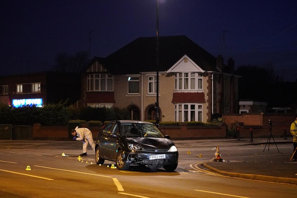 Hermanos mueren en accidente de atropello y fuga en Coventry