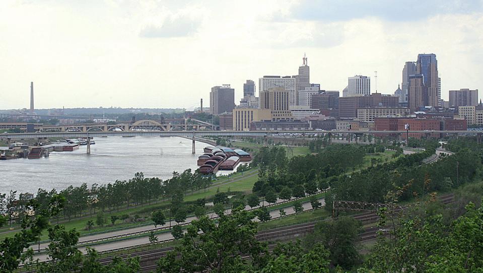Photo of the Mississippi River flowing through St. Paul, Minnesota