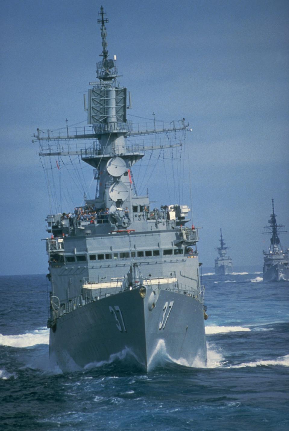 USS South Carolina (CGN-37) at sea