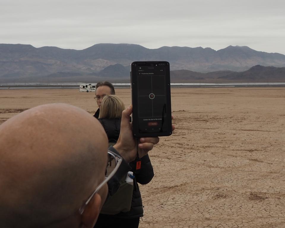 Демо Qualcomm Snapdragon Satellite
