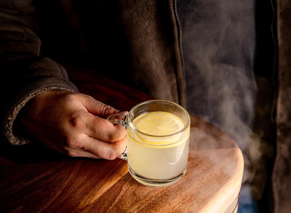 hot-oaxacan-penicillin_thirsty_r-and-d_best-hot-cocktails