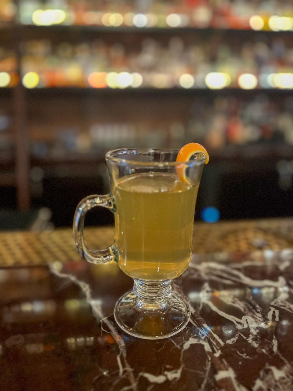 rain-delay_best-hot-cocktails_hot-toddy-recipe_03