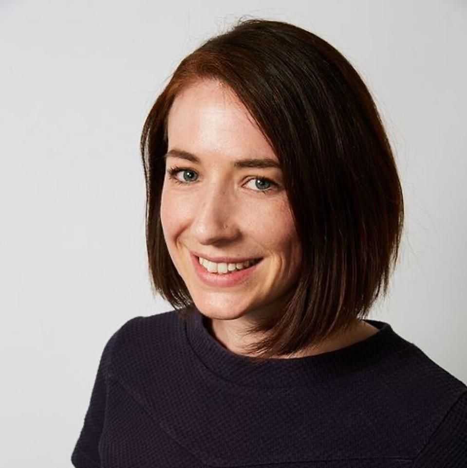 Vicky Bond headshot