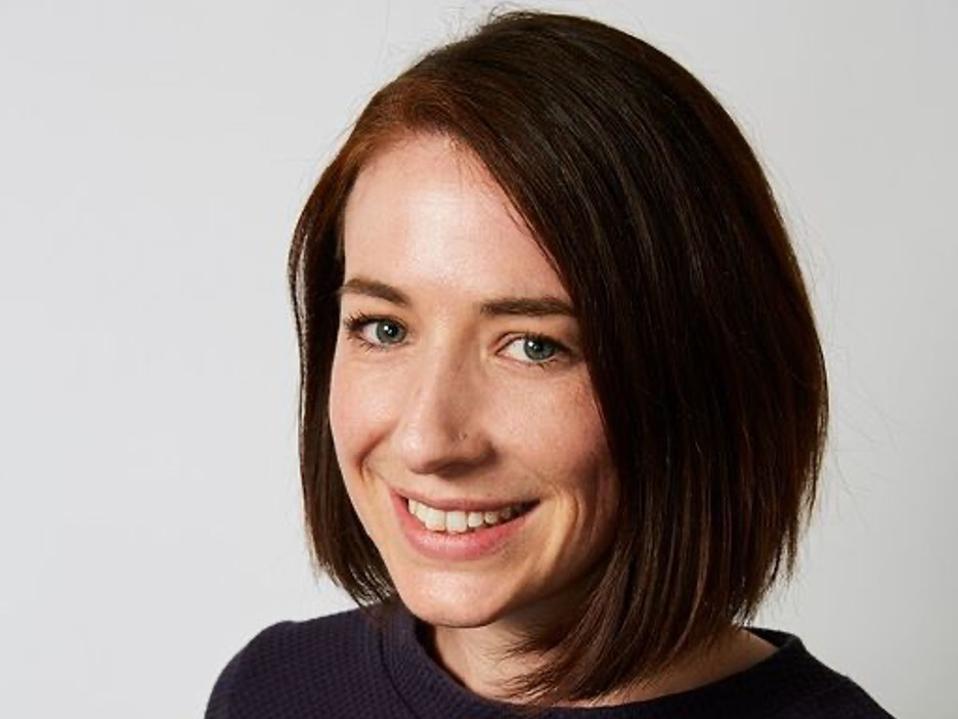 Vicky Bond headshot
