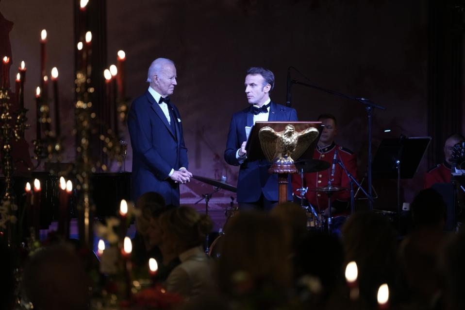 El presidente Biden organiza la visita de estado del presidente francés Macron en la Casa Blanca