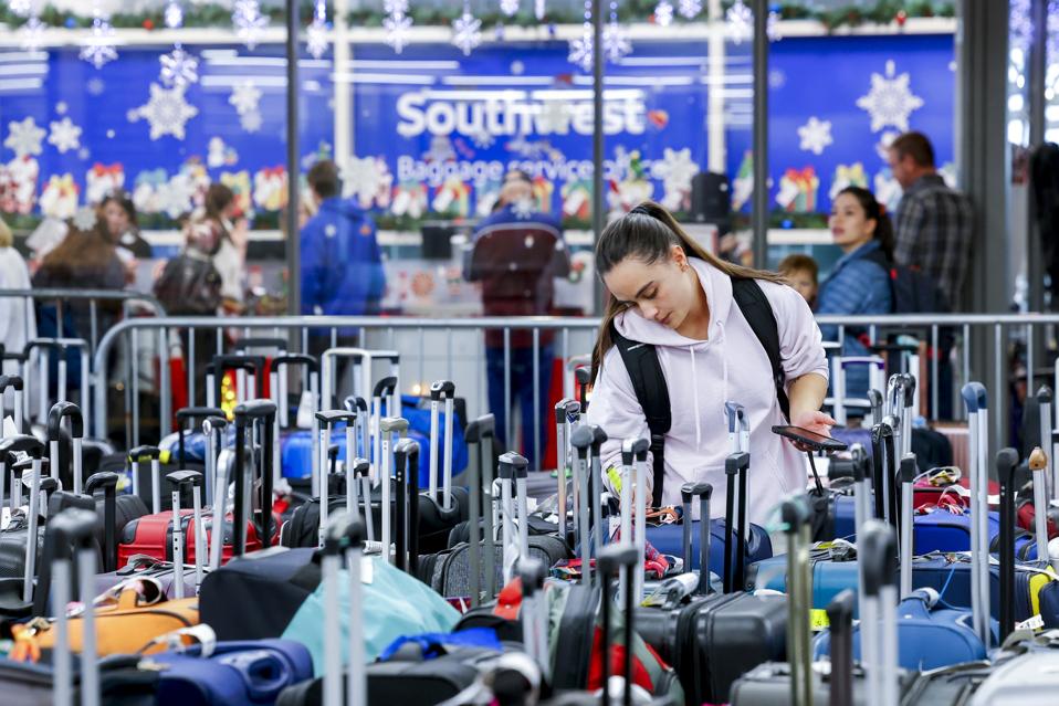 Массовые отмены рейсов Southwest Airlines продолжают беспокоить путешественников по всей стране