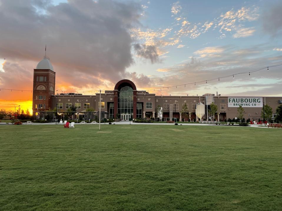 Rain Faubourg Brewery