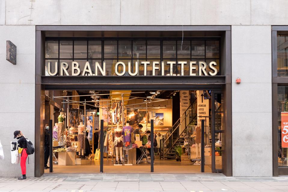 Urban Outfitters - 【年末セール12/31まで】 urban outfitters ラグ Urban Outfitters - 【年末セール12/31まで】 urban outfitters