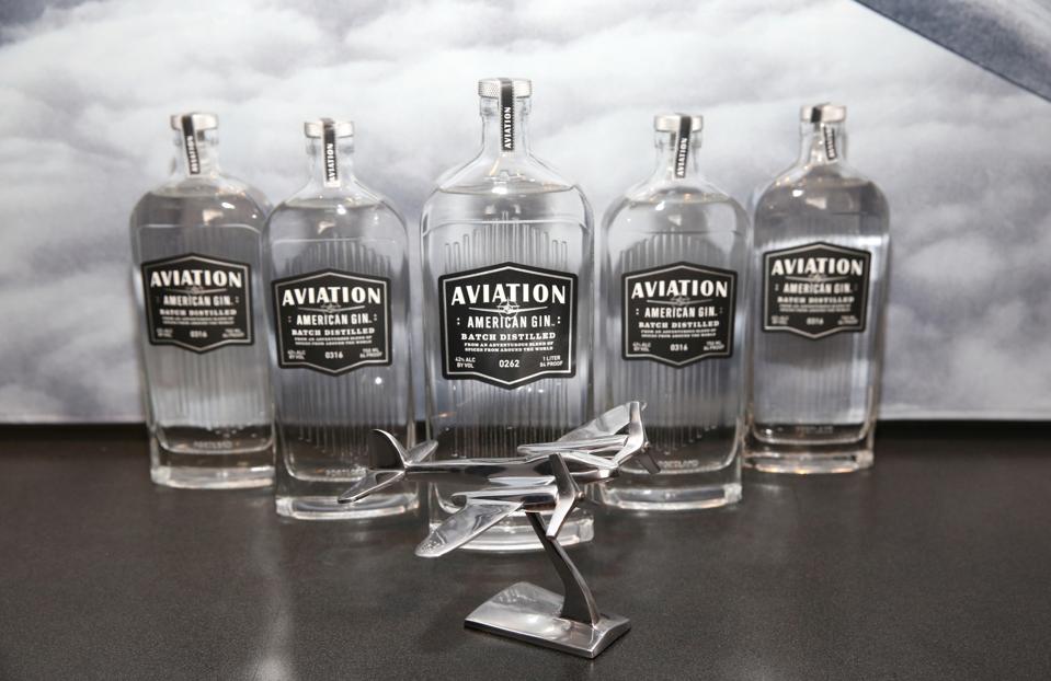 2018 American Music Awards VIP Lounge Presented By Aviation American Gin