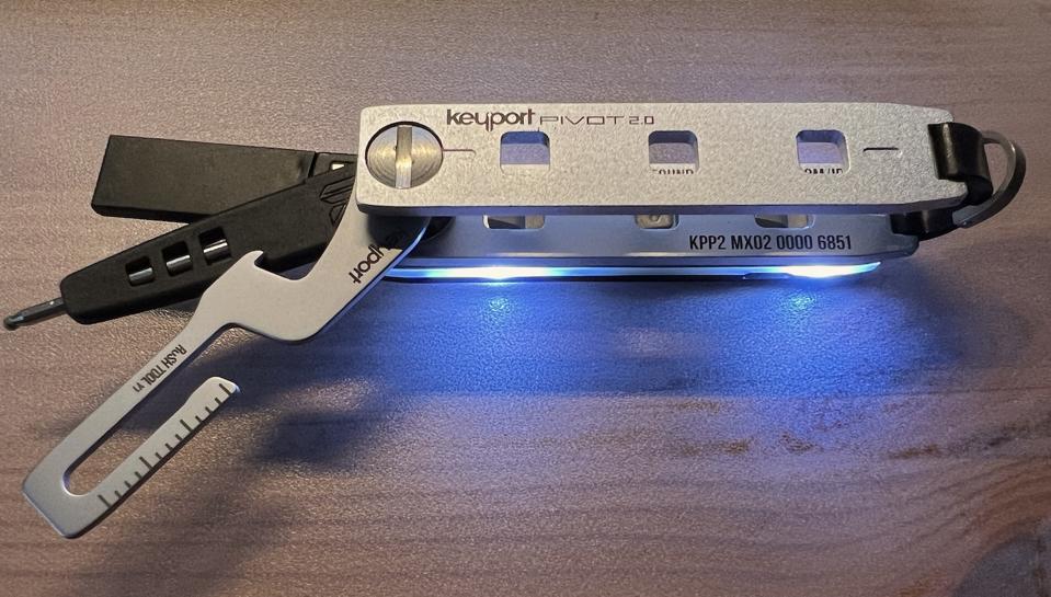 Keypot Hands On With Keyport Pivot 2.0 Modular Multi-Tool + Key Organizer