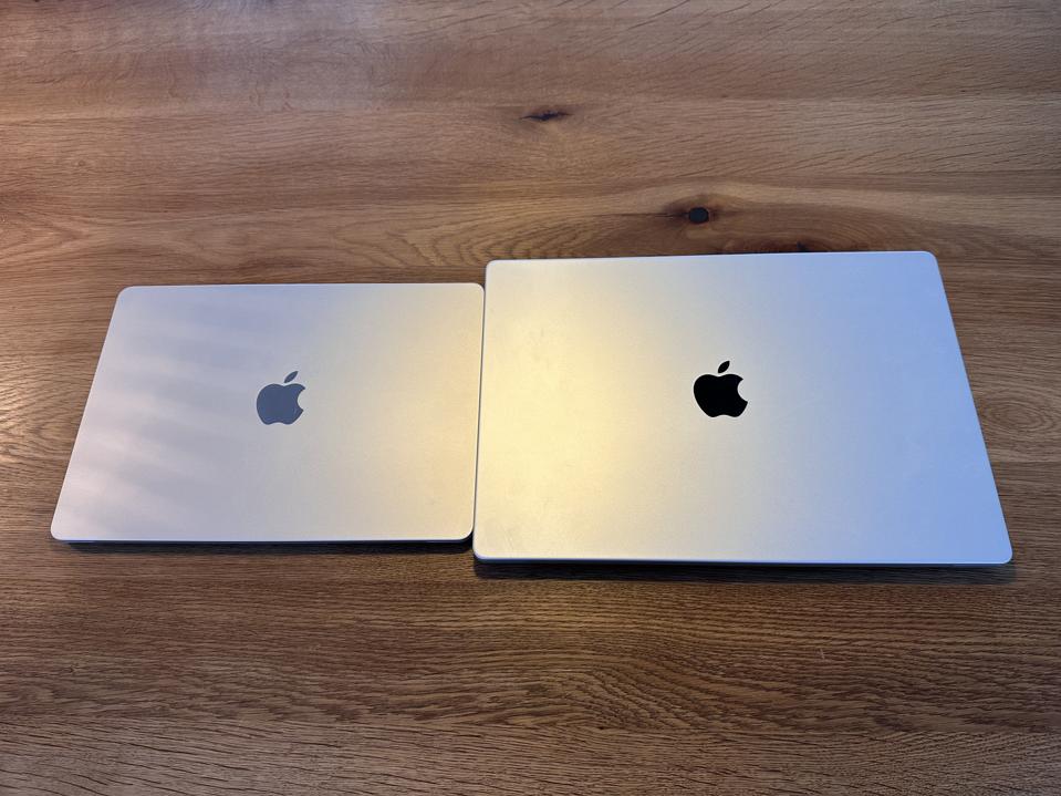 Macbook Air Vs Macbook Pro Retina