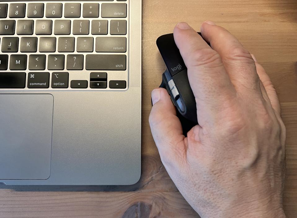 Review: Logitech MX Master 3S Mouse For Mac