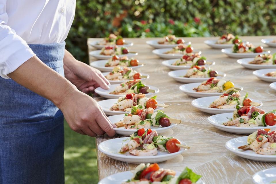 461595917-giada_catering_passedapps_kachatorian_0325