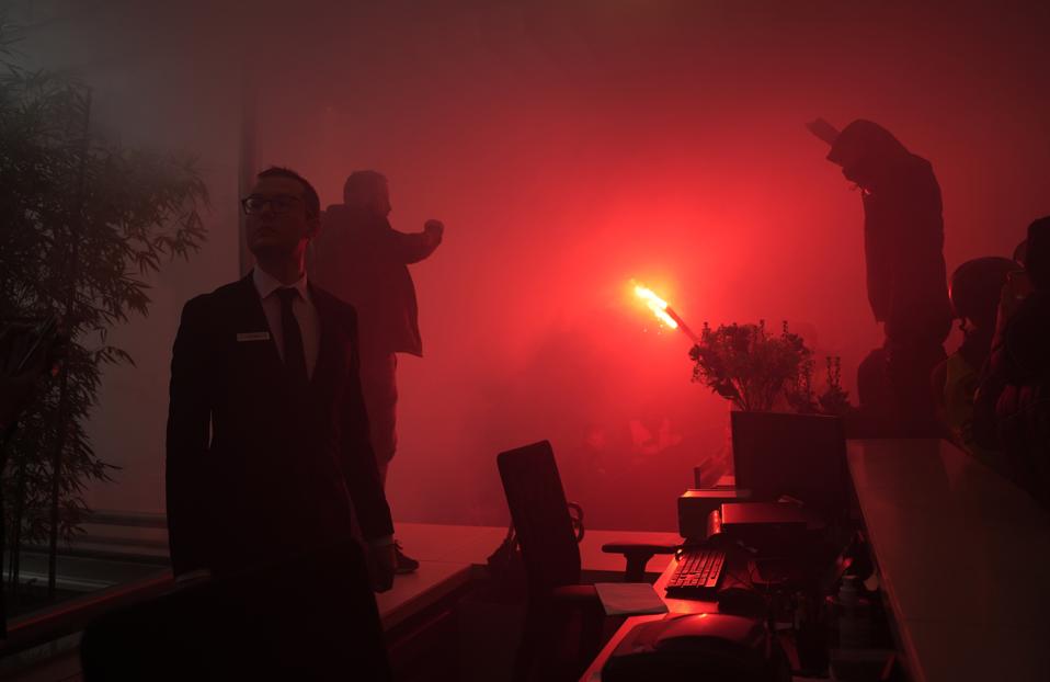 APTOPIX France Pension Protests