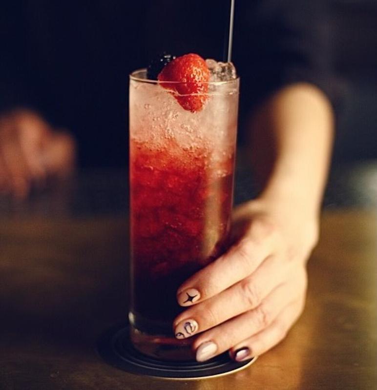 when-harry-met-meghan_best-spring-cocktails-2023