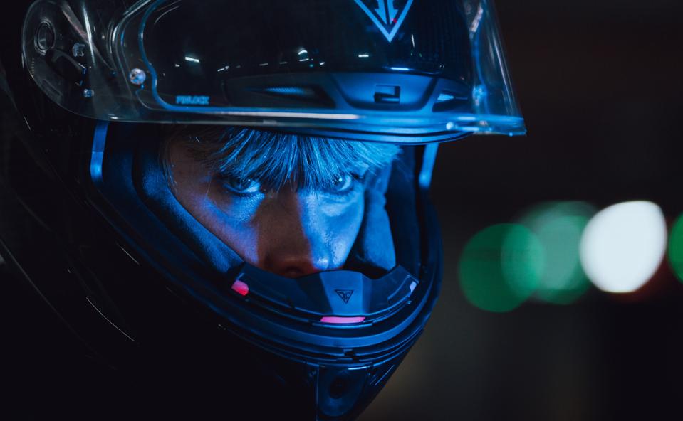 A 'Smart Helmet' Finally Done Right: Forcite MK1S Motorcycle Helmet Review A 'Smart Helmet' Finally Done Right: Forcite MK1S Motorcycle Helmet Review