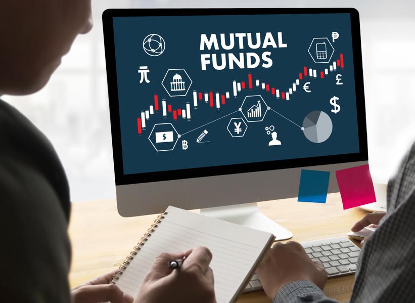How A Pro Reads BlackRock's New Large Cap Fund Prospectuses