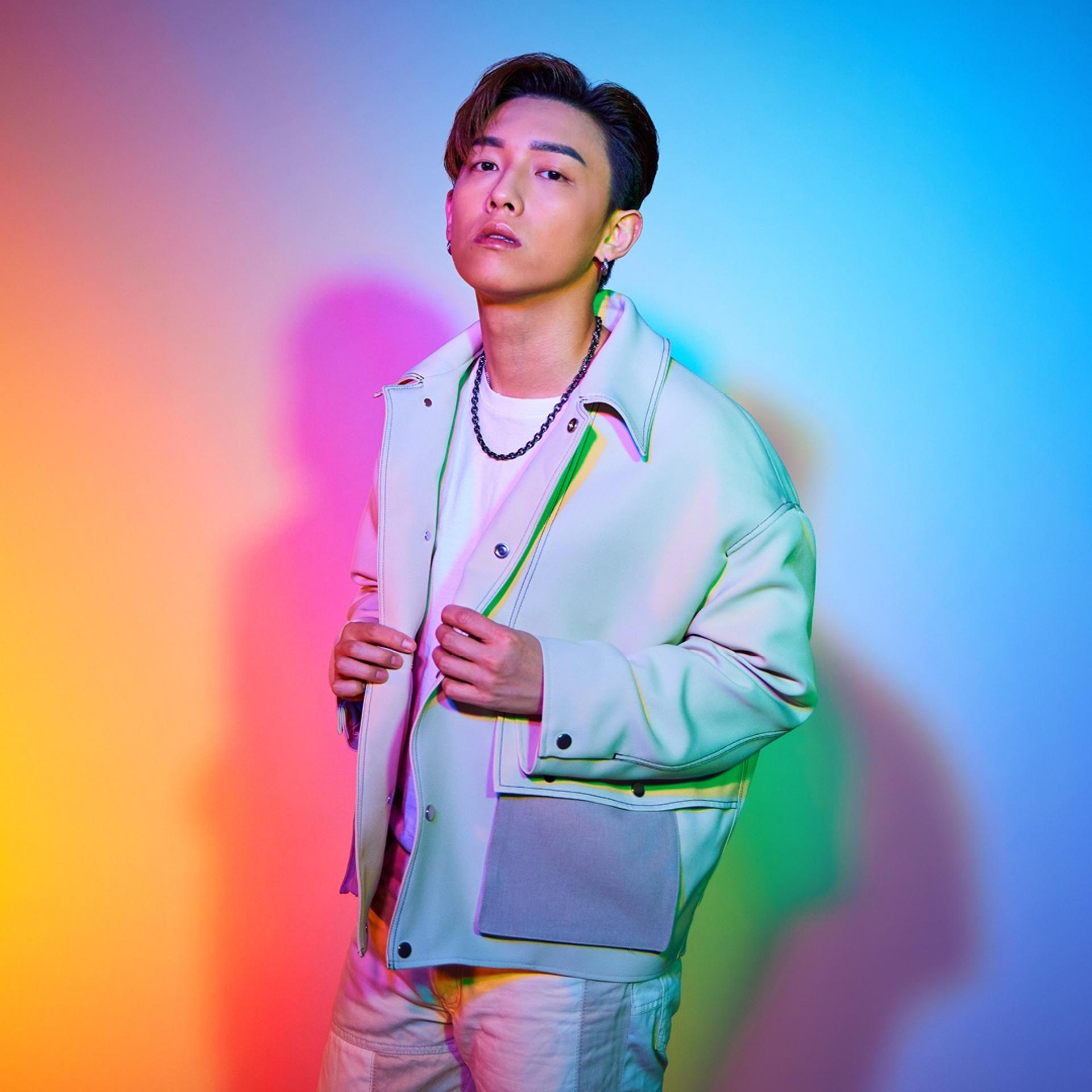 K-POP・アジア The BEST JISOO wins the Best Female Solo Award at the 2025 Asia Star