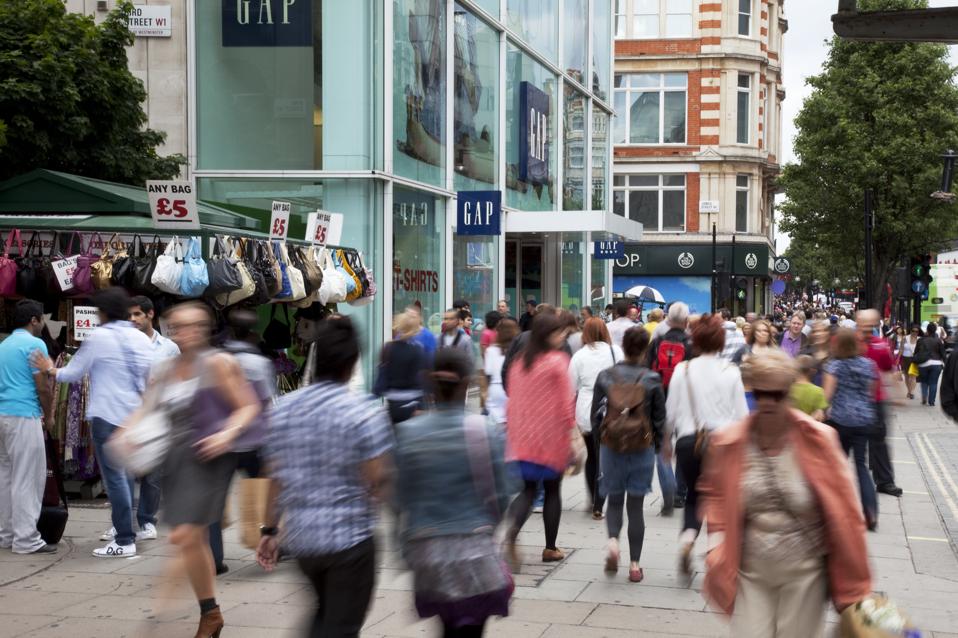 London Shoppers on Oxford Street