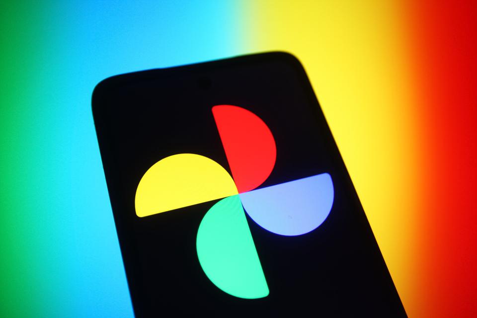 Google Tambahkan Watermark Tersembunyi untuk Gambar AI Agar Tidak Mudah Dipalsukan