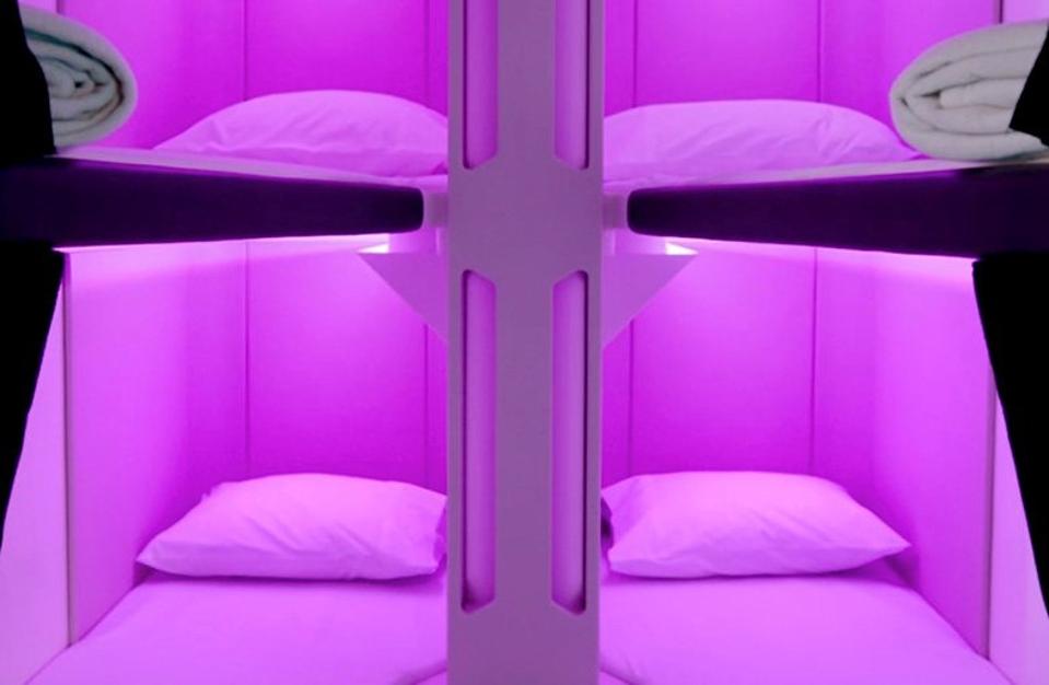 Air New Zealand's Sleep Pods Bring Lie-Flat Flying To Economy Class, But At A Premium Air New Zealand's Sleep Pods Bring Lie-Flat Flying To Economy Class, But At A Premium