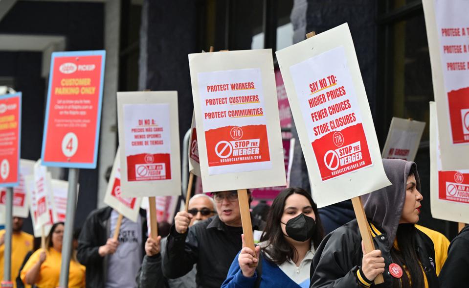 US-ECONOMY-LABOUR-UNION-PROTEST