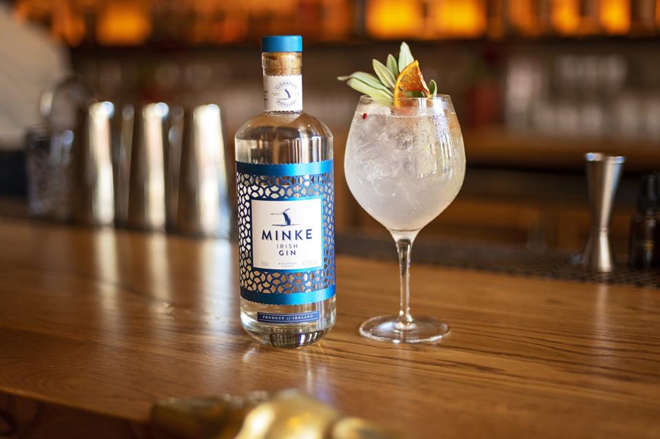 spanish-style-gin-and-tonic-recipejpg