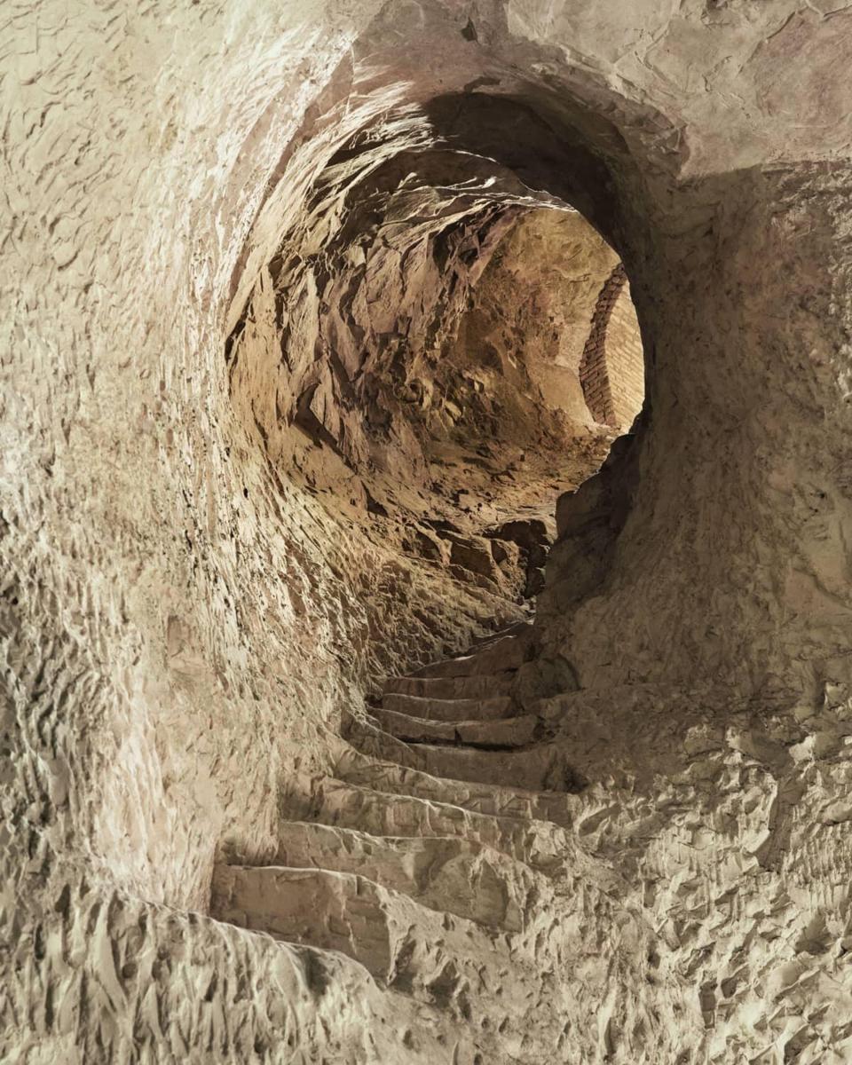 Ruinart_Cellars_13_HD_1200x1500