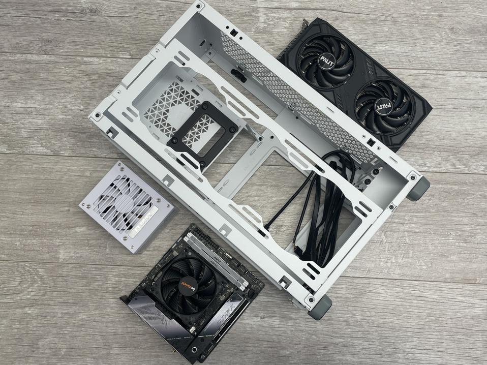 Corsair's New 2000D Airflow PC Case Packs A Punch For Its Tiny Size