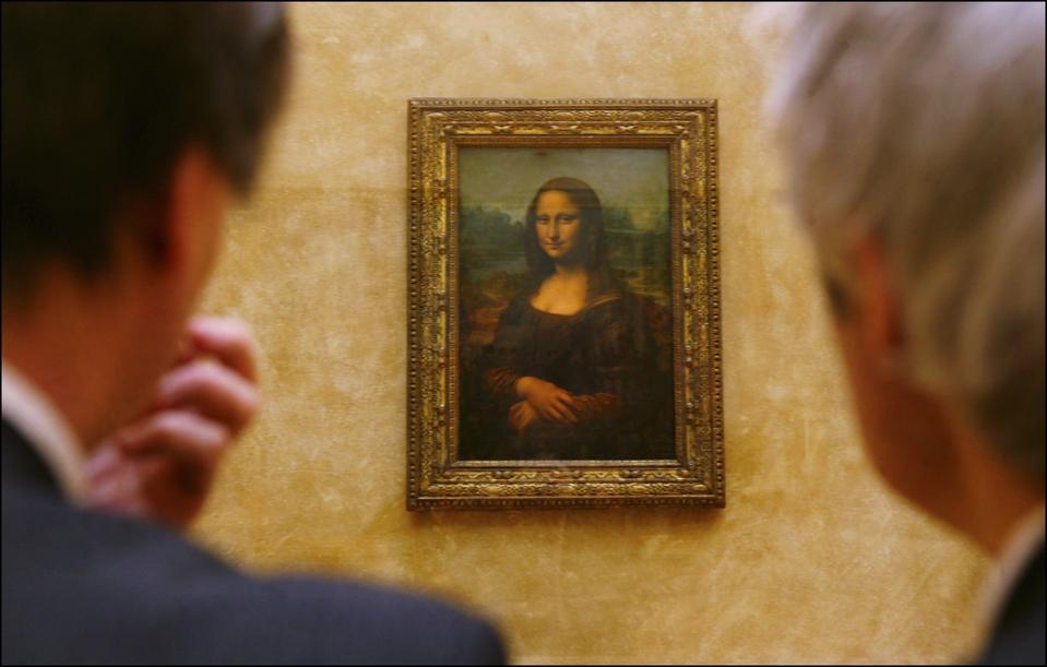 Mona Lisa relocated in the Louvre's Salle des Etats in Paris, France on April 06th, 2005.