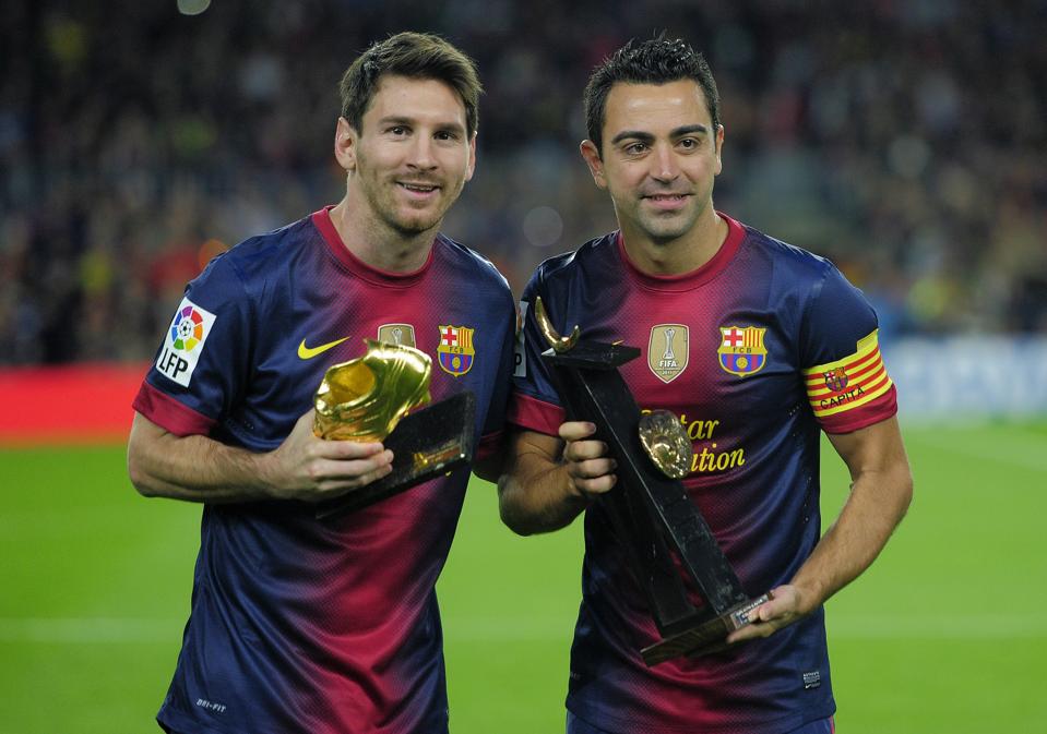 Lionel Messi will decide his future next week according to Barcelona coach Xavi Hernandez.