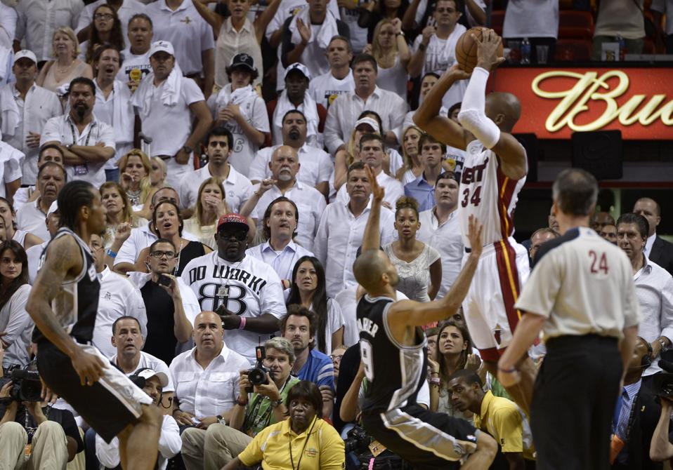 BKN-NBA-FINALS-SPURS-HEAT-GAME 6