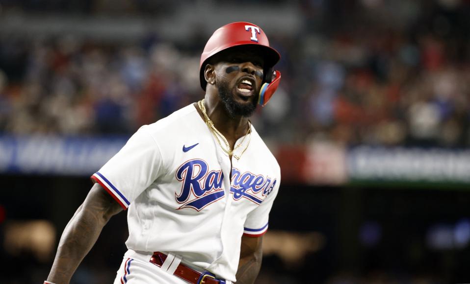 Atlanta Braves v Texas Rangers
