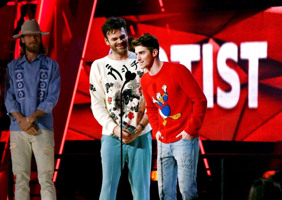 The Chainsmokers Ran The Show At The 2017 iHeartRadio Music Awards