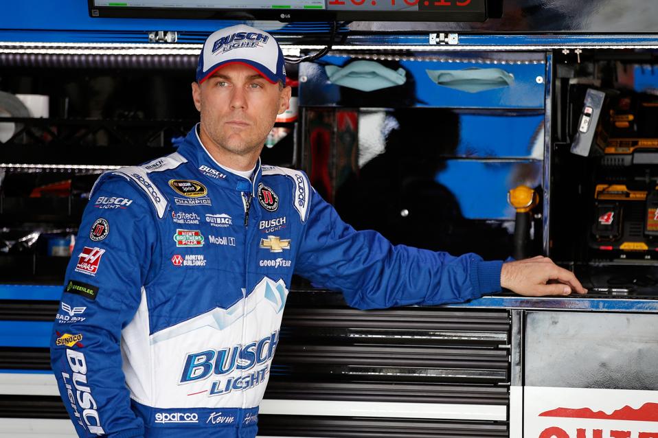 NASCAR Sprint Cup Series TOYOTA OWNERS 400 - Practice