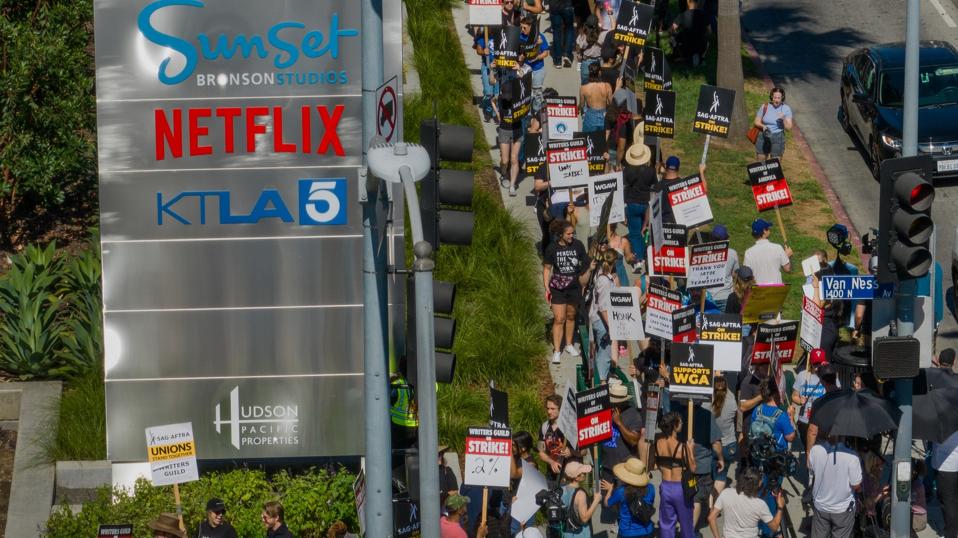 SAG-AFTRA strike