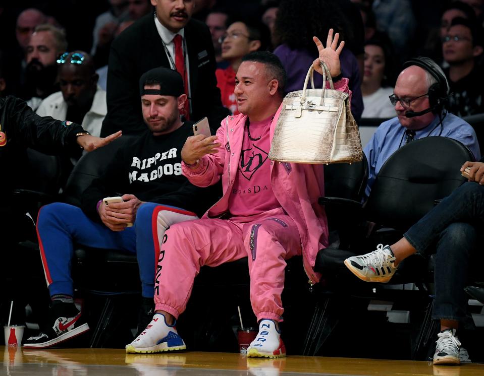 Golden State Warriors v Los Angeles Lakers
