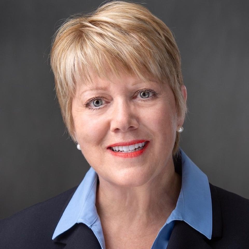 Best Idea: Advisor’s Holiday Pie Giveaway Generates Goodwill