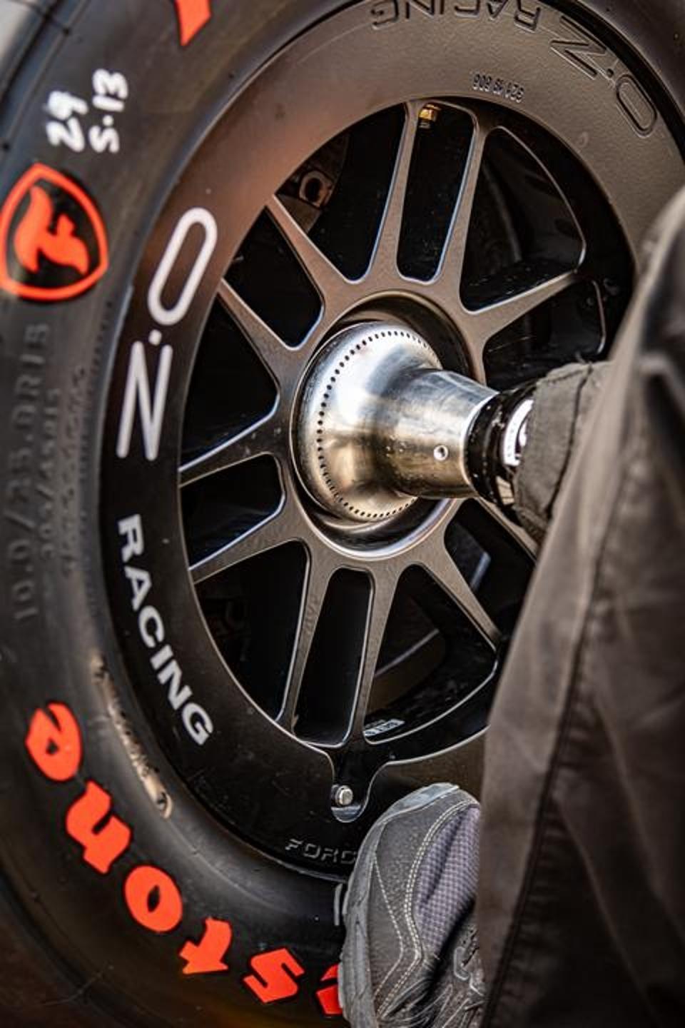 Indycar Rim IndyCar Strengthens Wheel Retaining Nuts Heading To Iowa Speedway Oval