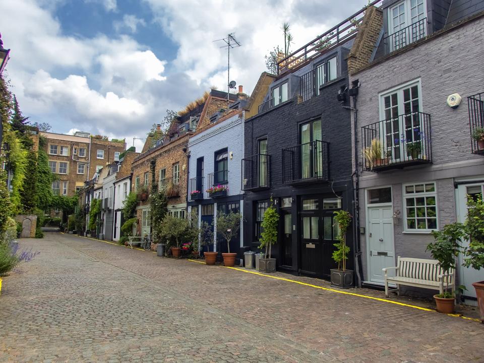 Notting Hill Postcode Exploring Notting Hill: Behind The Scenes Of London’s Famous Neighborhood