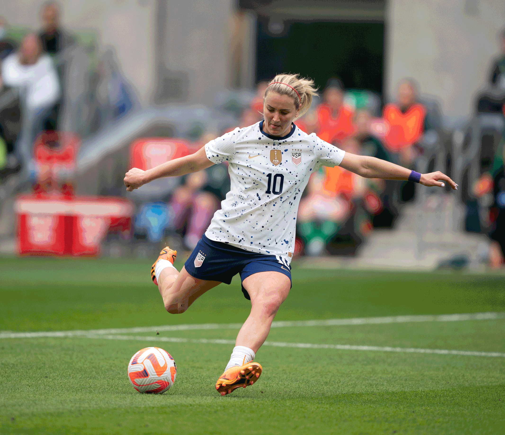 Lindsey Horan.