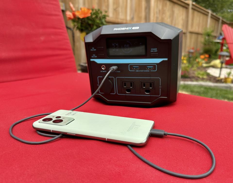 Review: Renogy Portable Power Station 200