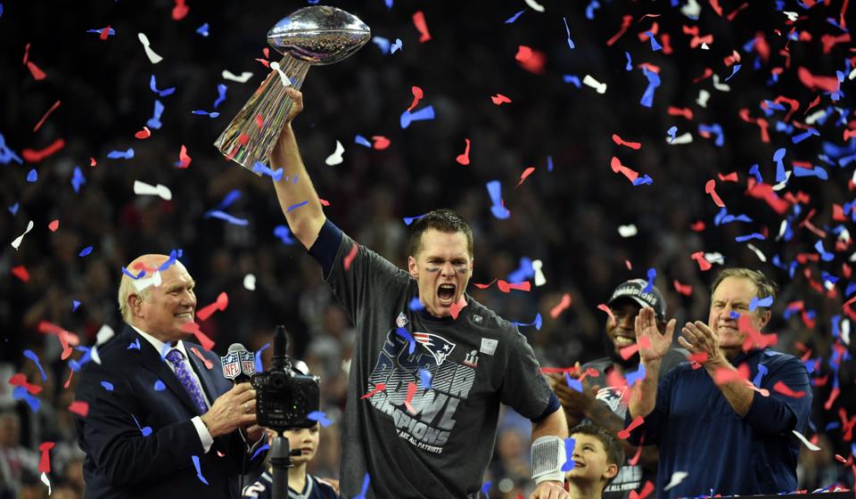 TOPSHOT-AMFOOT-NFL-SUPERBOWL