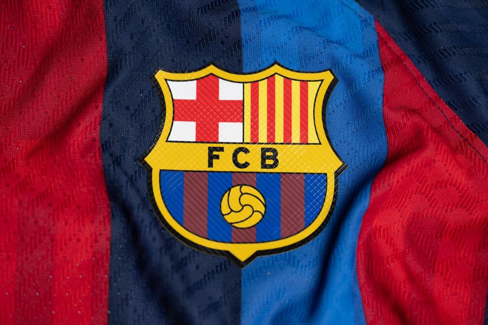 FC Barcelona has signed Lovro Chefri.